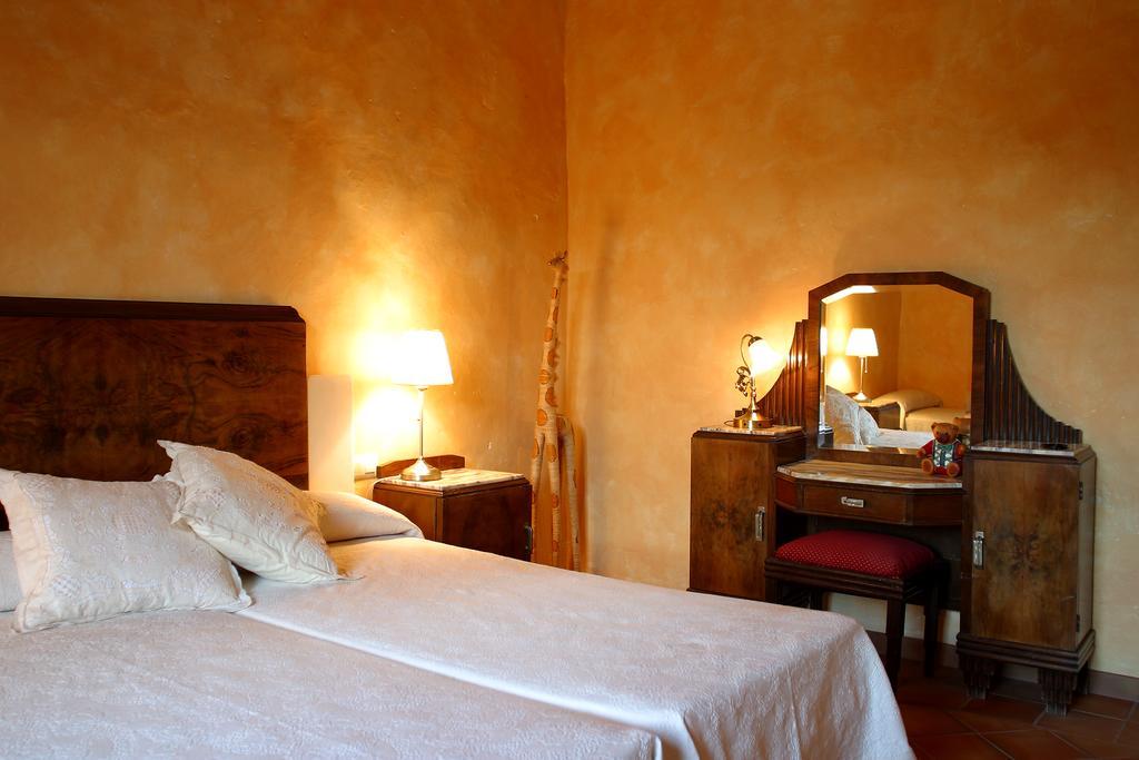 Mas Castell De Gimenelles Hotel Sant Jaume dels Domenys Ngoại thất bức ảnh